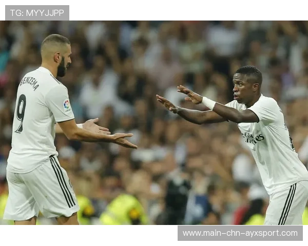 维尼修斯弧顶世界波震撼全场 维尼修斯弧顶世界波震撼全场